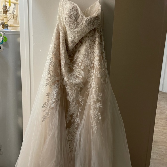 David's Bridal Dresses Davids Bridal Lace Wedding Dress Plus Veil